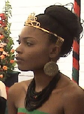 Les candidates  Miss Afrique 24/40
