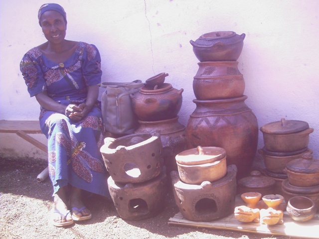 Nguon 2010 au Cameroun en images ; Des objets d'art et leur crateur