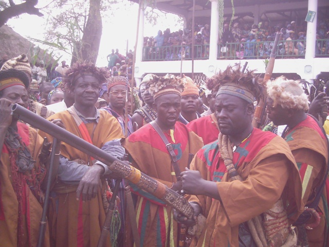 Nguon 2010 au Cameroun en images ; Les soldats du sultan