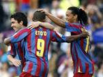 Eto'o brad pour Adebayor ?