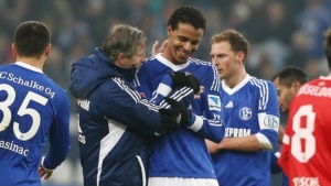 Matip a offert la victoire  Schalke