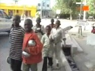 Sans-abris errant dans les rues de Maroua