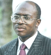 L'ancien ministre de la Sant publique, Urbain Olanguena Awolo