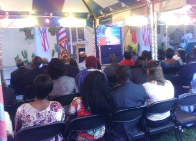 Ambiance  l'ambassade des Etats Unis au Cameroun pour l'investiture de Barack Obama