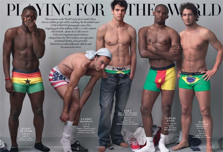 Muntari, Donovan, Kaka, Etoo et Pato dans le cadre dune publicité ; pour Vanity Fair