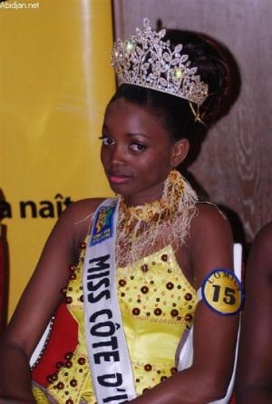 Les candidates  Miss Afrique 10/40