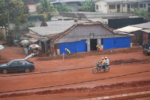 Les routes de Bonabri 1/18