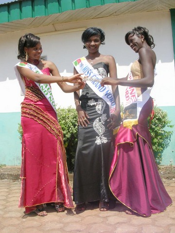 Les Finales des rgions  Miss Cameroun 2010