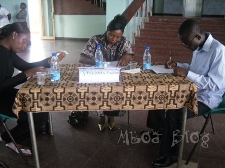 C�r�monie de d�gustation de produits locaux camerounais le 30 Juillet 2010