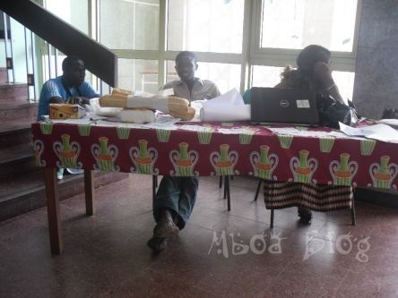 C�r�monie de d�gustation de produits locaux camerounais le 30 Juillet 2010