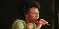 Sandra Nkake - La mauvaise réputation live
