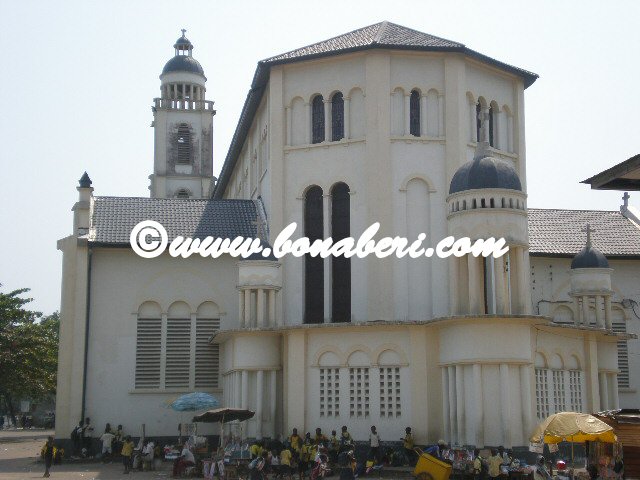 L'Eglise Saint Jean Bosco