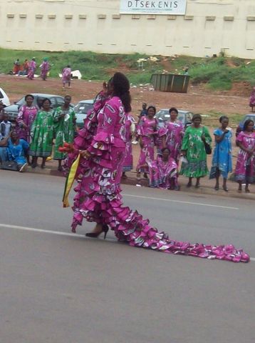 Un Kaba version robe de soire