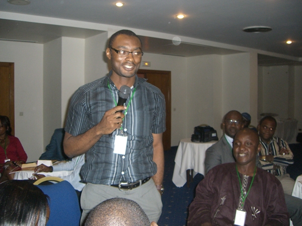 Jean Luc Nzoubou, directeur ressources humaines chez Advans Cameroun