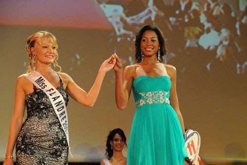 Lors du concours Miss Flandres 2008, accompagne d'Elise Logie, miss Flandres 2007