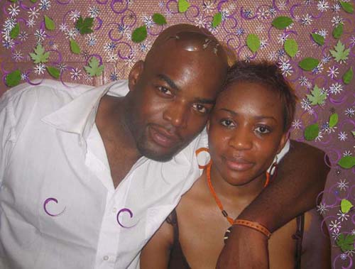 Quand il a disparu du bar c'�tait pour elle hein? en tout cas...