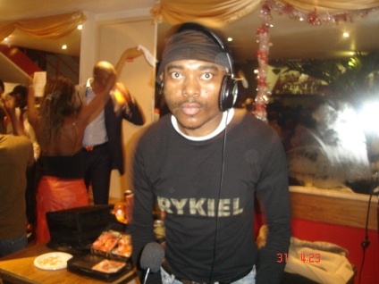Dj Freddy ou l'homme qui peut changer un mouve avec deux Cd's...