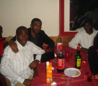 Le crew de cergy tait dans la place