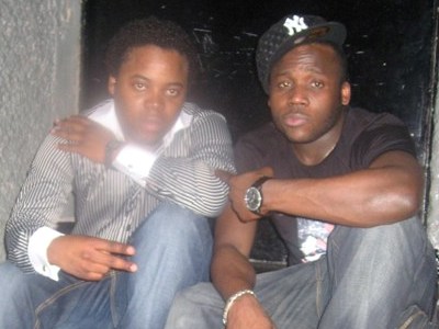Pause DJ...