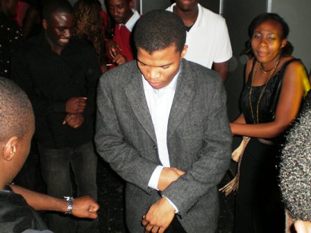 Mme en costume, l'ambiance battait son plein