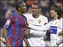 Samuel Eto'o voulant quitter la pelouse