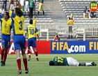 Les Colombiens effrays font de grands signes vers le banc