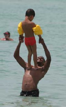 Samuel Eto'o profitant de ses vacances...