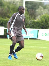 Au Mboa, les gars misent sur le foot, et stay  20 ans jusqu ce qu'on les recrute