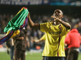 Eto'o a sorti le drapeau camerounais