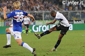 Frappe de Samuel Eto'o