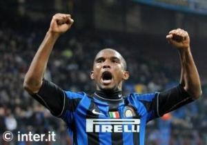 La joie d'Eto'o aprs son but