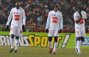 A gauche, Stphane Mbia