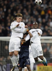 Makoun et les Lyonnais ont t touffs par le Real en premire priode