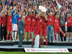 Mandjeck et Kaiserslautern champions de bundesliga 2