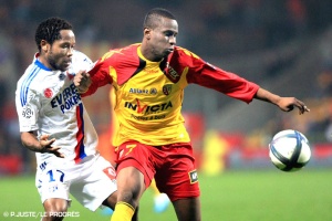 Makoun a fait un gros match face  Lens