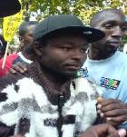 Le jeune camerounais Guy Effeye aprs l'annulation de son expulsion