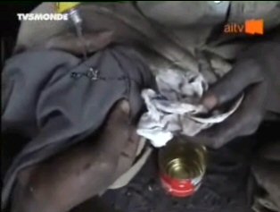 La colle est devenue invitable dans les rues de Maroua