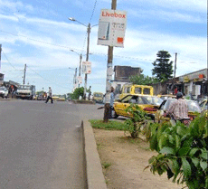 Les socits multiplient les affiches sur les faades au Cameroun