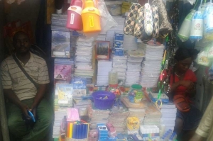 Hausse des prix des manuels scolaires au Cameroun