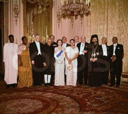  Elizabeth II et des membres du CommonWealth...