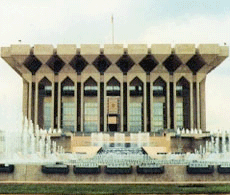 La modification de la constitution, encore en dbat