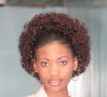 Clara, dandidate  miss Cameroun 2009