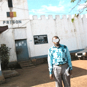 O sont passs largent et les objets saisis  Kondengui ?