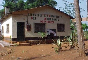 L'universit des montagnes fournit des mdecins comptents au Cameroun.