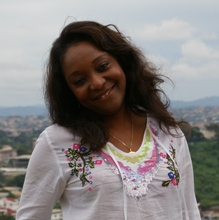 Francine Bitee, auteur de "La Transition dmocratique au Cameroun de 1990  2004"