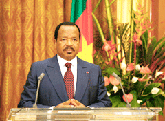 Le Prsident Paul Biya face  de nombreux dossiers