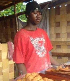 Le Jeune Kamga Franck Etienne, boulanger  Douala